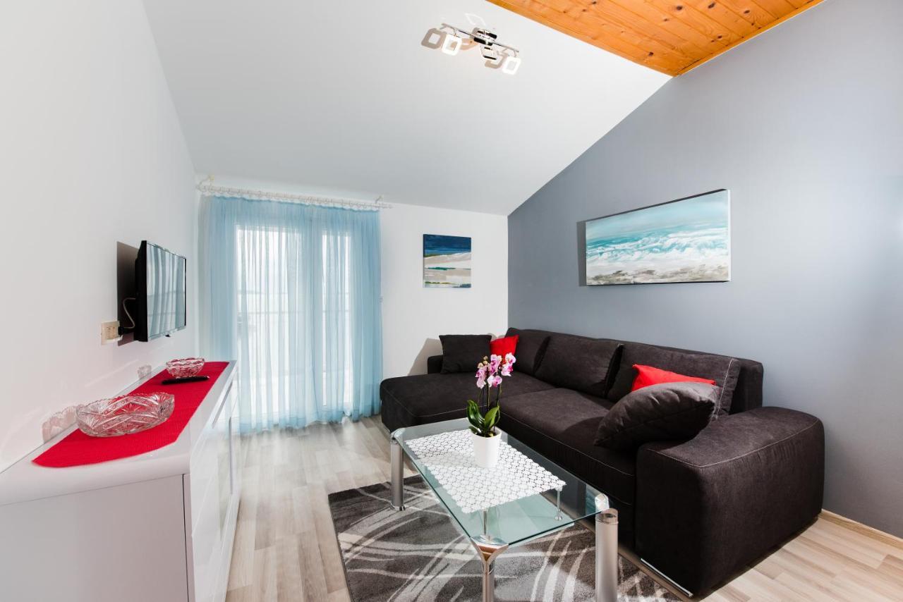 Apartments Care Donji Okrug  Bagian luar foto